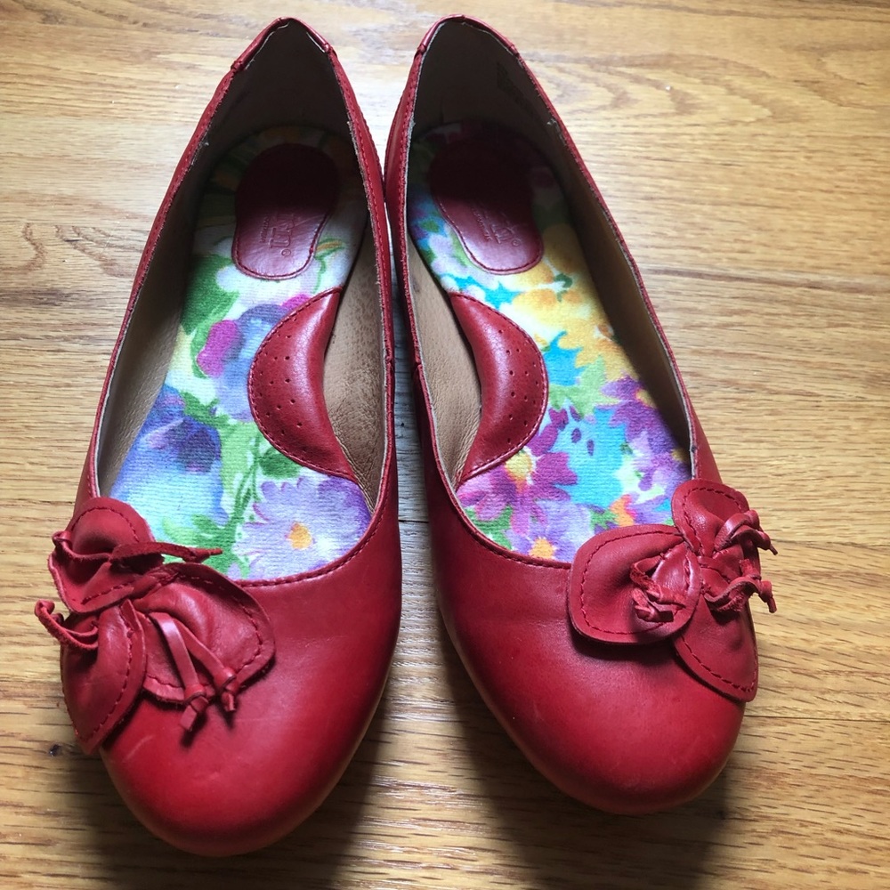 Red Leather Flowered Flats